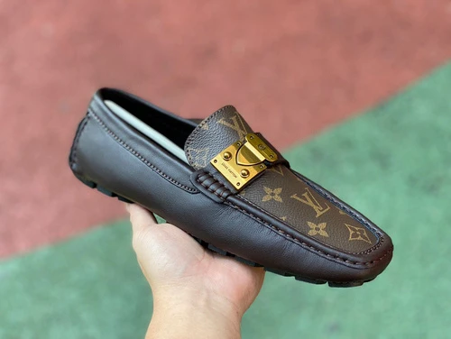 LOUIS VUITTON Moccasin Brown