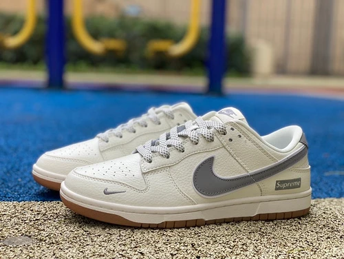 Nike Dunk Low x Supreme White Grey Gum XH0923-338