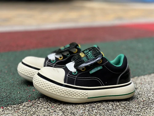 Disney x OLD ORDER x Converse Multicolor