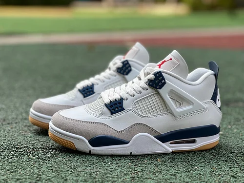 Nike SB x Air Jordan 4 "Navy" DR5415-100