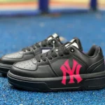 MLB Black Pink NY Print Chukky Classic Shoes
