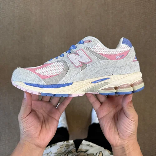 ニューバランス NB2002R ベージュピンクブルー M2002RHE