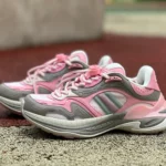 グッチ ラウンドトゥ ドローストリング 2.0 グレイピンク