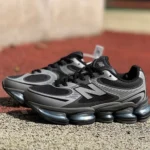ニューバランス NB2000 エアクッション ブラックグレイ U2000EA