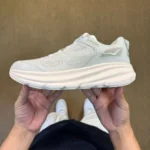 ホカオネオネ クリフトン9 GTX 防水ホワイトキャンバス ランニングシューズ 1162135/ACL