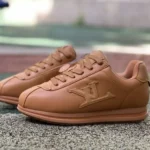 ルイ?ヴィトン x ニゴー コラボ ベージュ フットボールシューズ FW25