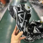 VG バレンシアガ ランナー 7.0 スニーカー