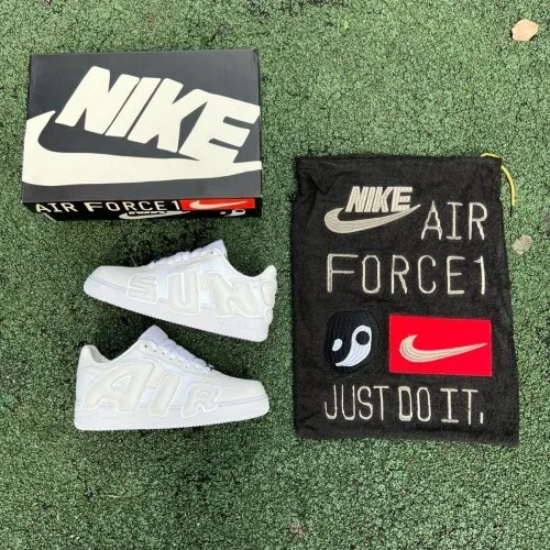 S2純正 エアフォース1 CPFM ロートップ ピュアホワイト スニーカー FQ7069-100