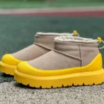 UGG CL ウルトラミニ ウェザースエード ウォーム スノーブーツ ミッドトップ (2)