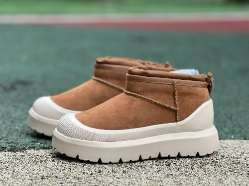 UGG CL ウルトラミニ ウェザースエード ウォーム スノーブーツ ミッドトップ (3)