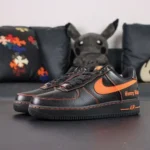 VLONE x ナイキ エアフォース1 ブラックオレンジ スニーカー AA5360-001