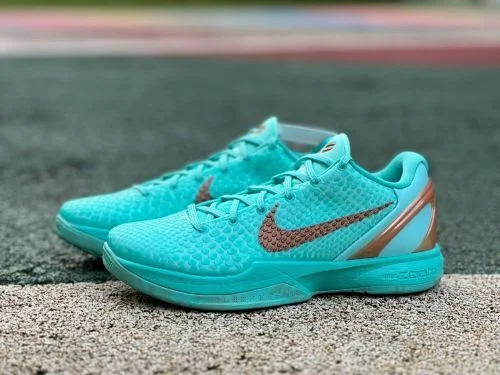 純正 コービー6「自由の女神」グリーンブロンズ スニーカー IQ5774-300